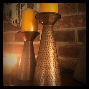 Set of 2 Iron hammered candle pillar holders